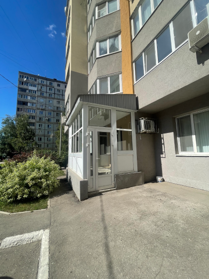 Вход в офис Спецтехник Строй