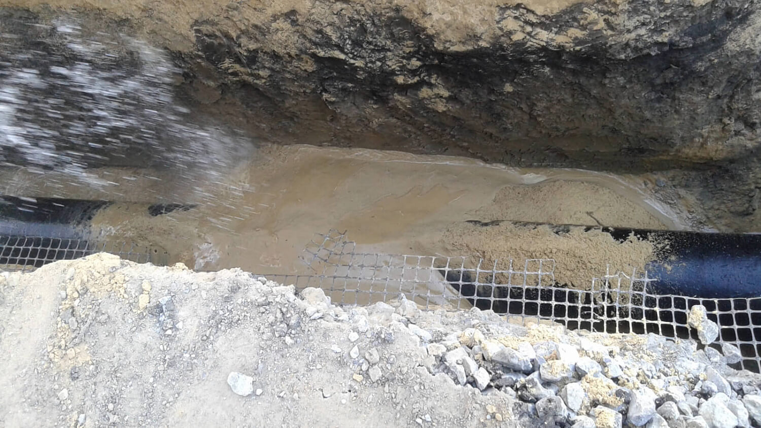 Строительно-монтажные работы по сооружению сетей водоснабжения и канализации
